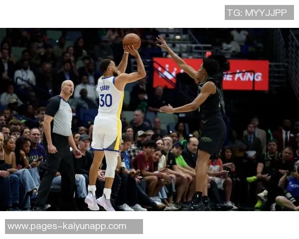 穆迪单节狂砍七记三分球成勇士队史第三位达成此壮举的球员 穆迪单节狂砍七记三分球成勇士队史第三位达成此壮举的球员