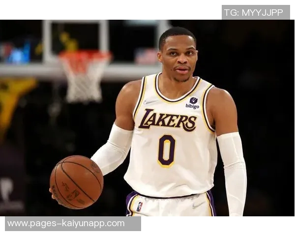 静雨评析库里与波斯特的历史地位与关键时刻表现的对比分析